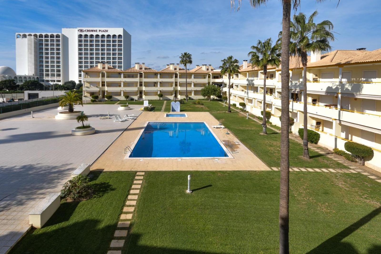 Vila Atlantida - Vilamoura-Quarteira Holiday Home - Beach At 250 Mts Екстериор снимка